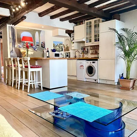 Promo ! 60sqm ,charming , 2 Montorgueil *